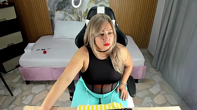 Danna topless online show from 01.16.25