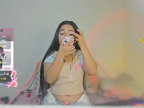 Snapshot of litle_mily_ chatting on 11.13.25 litle mily online show from 11.13.25