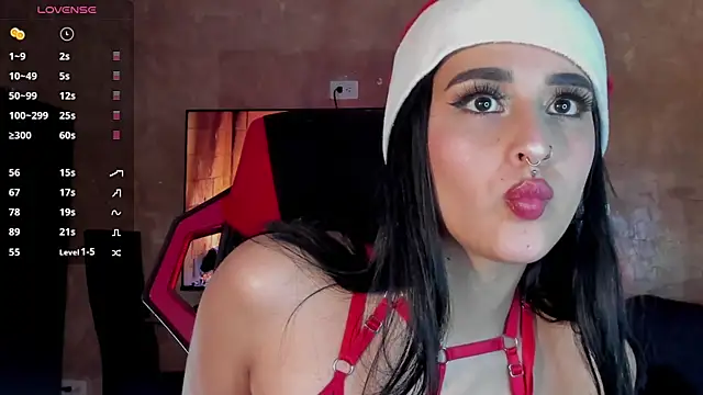 Charlotte greys online show from 12.25.24