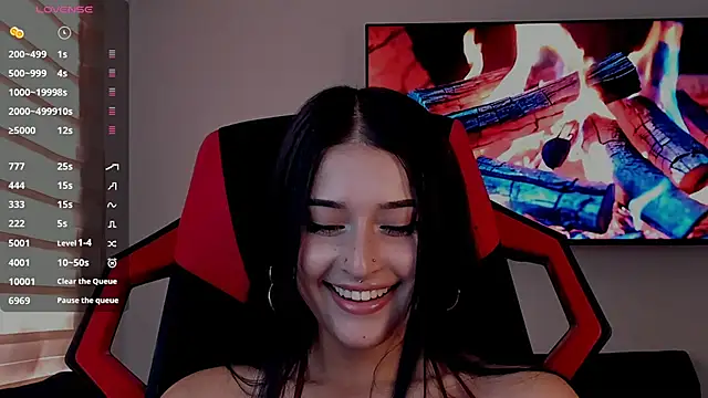 Charlotte greys online show from 09.12.25