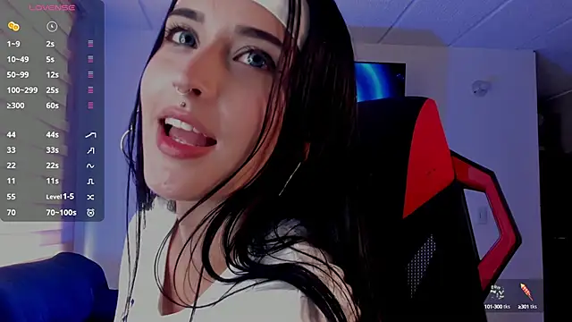 Charlotte greys online show from 09.18.25