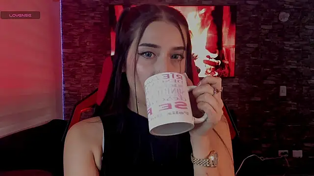 Charlotte greys online show from 01.05.26