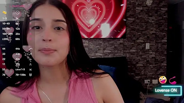 Snapshot of Charlotte_greys chatting on 02.06.26 Charlotte greys online show from 02.06.26