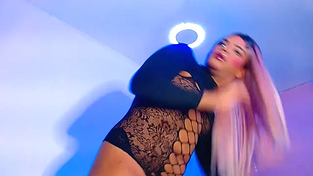 vanessa nauthygirls online show from 12.22.25