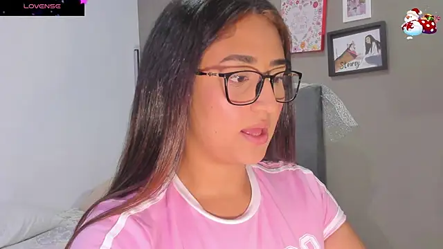 curvy jhacky online show from 12.20.24