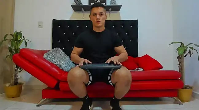 julian wallace online show from 02.13.25