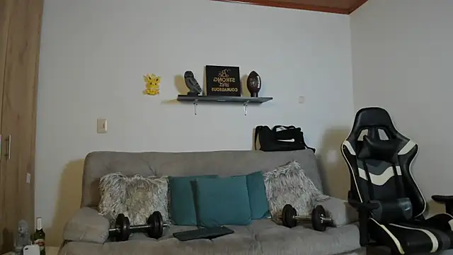 julian wallace online show from 12.13.25