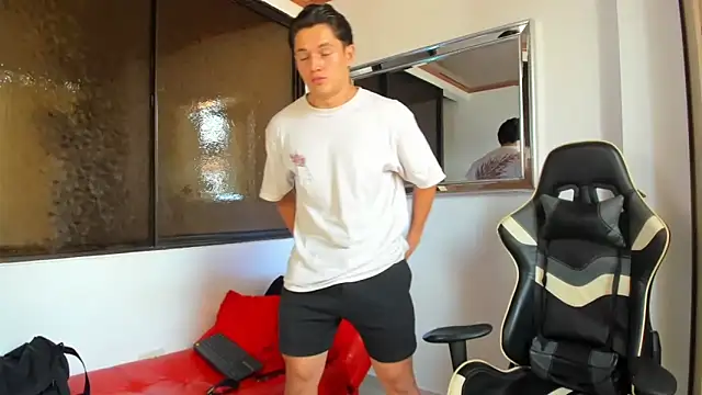 julian wallace online show from 03.05.26