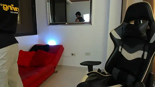 julian wallace online show from 03.06.26