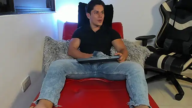 julian wallace online show from 04.09.26