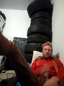 bentoverblonde online show from 11.18.25