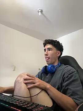 gojo satoru 18 online show from 10.04.25