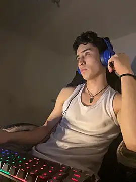 Snapshot of gojo_satoru_18 chatting on 12.05.25 gojo satoru 18 online show from 12.05.25