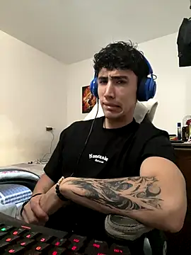 Snapshot of gojo_satoru_18 chatting on 01.06.26 gojo satoru 18 online show from 01.06.26