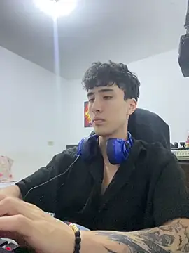 Snapshot of gojo_satoru_18 chatting on 02.04.26 gojo satoru 18 online show from 02.04.26