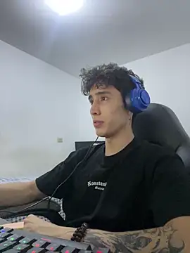 Snapshot of gojo_satoru_18 chatting on 02.15.26 gojo satoru 18 online show from 02.15.26