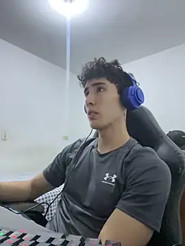 Snapshot of gojo_satoru_18 chatting on 02.19.26 gojo satoru 18 online show from 02.19.26