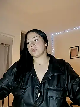 Snapshot of helena_smith chatting on 12.07.24 helena smith online show from 12.07.24