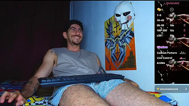 Thomass00 online show from 10.30.25