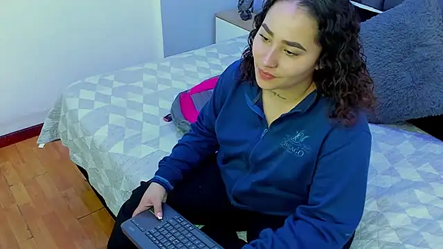 Ayla martinez online show from 03.20.25