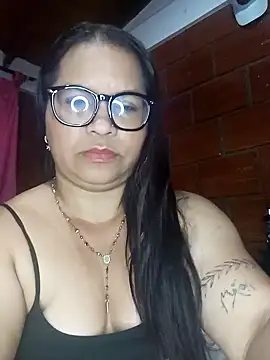 Snapshot of Sikiu_40 chatting on 01.24.25 Sikiu 40 online show from 01.24.25