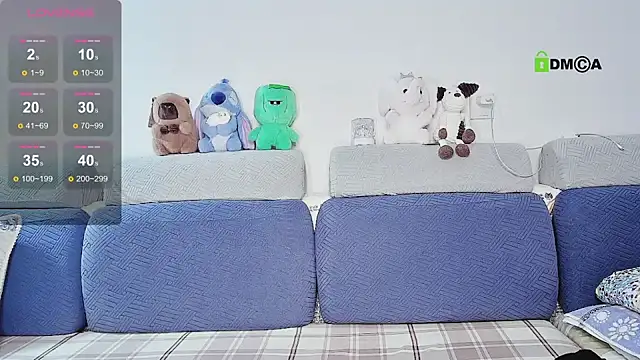 Snapshot of 9ering-Er chatting on 10.11.25 9ering-Er online show from 10.11.25