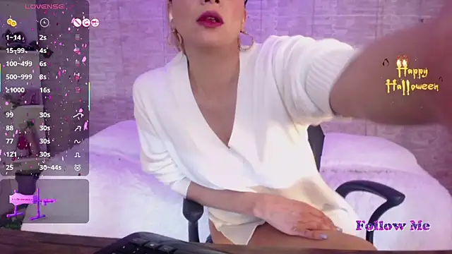 JessicaMuse online show from 10.19.25