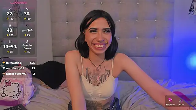 Zowi Hottiee online show from 12.03.24