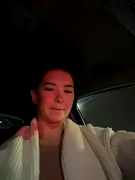 Snapshot of Denise_Garciia chatting on 12.01.24 Denise Garciia online show from 12.01.24