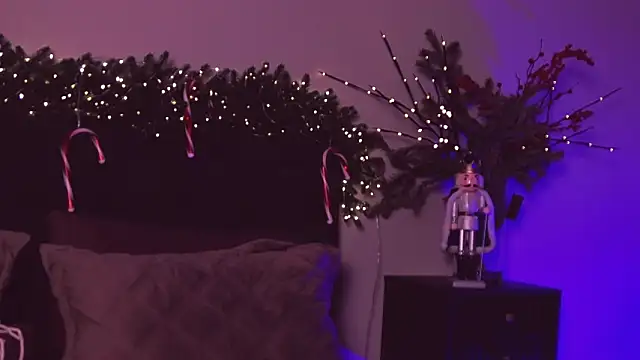 Snapshot of Denise_Garciia chatting on 01.22.25 Denise Garciia online show from 01.22.25