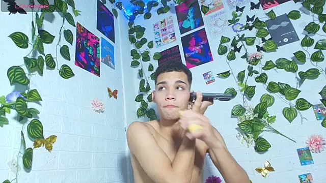 Snapshot of stevan1855 chatting on 04.27.26 stevan1855 online show from 04.27.26