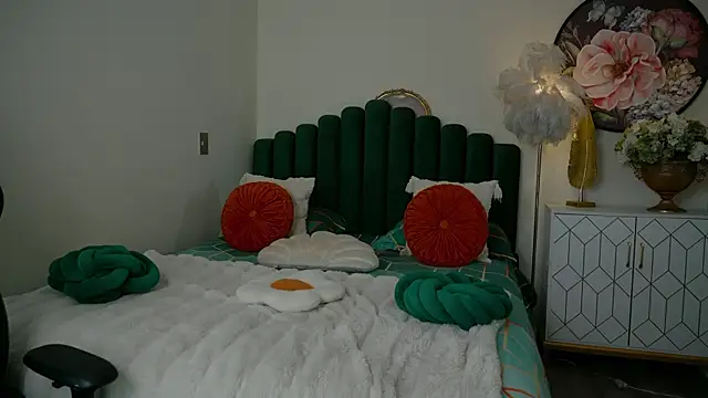 Snapshot of IsmaelRichardson chatting on 09.11.25 IsmaelRichardson online show from 09.11.25