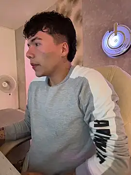 Logan smith1 online show from 10.19.25