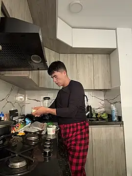 Logan smith1 online show from 04.19.26