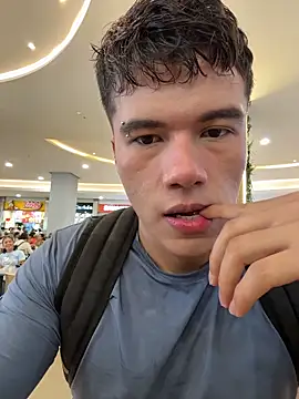 Logan smith1 online show from 04.26.26