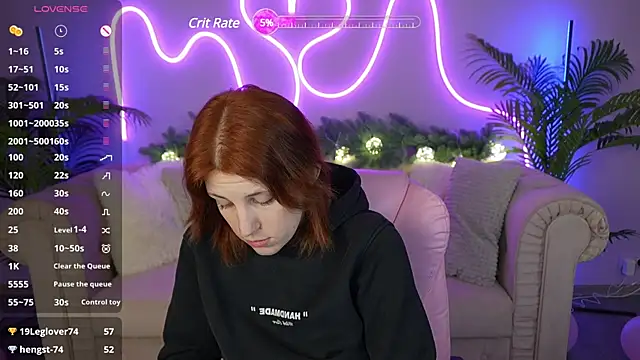 FoxyRayy online show from 12.03.24