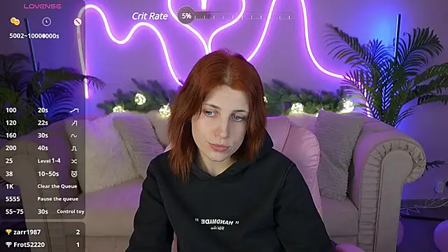 FoxyRayy online show from 12.04.24
