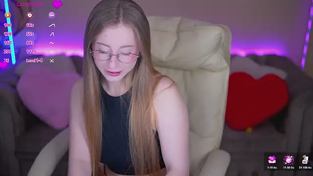 SilverrMoon online show from 02.28.26