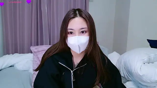 Snapshot of -satomi-jp chatting on 01.06.25 -satomi-jp online show from 01.06.25