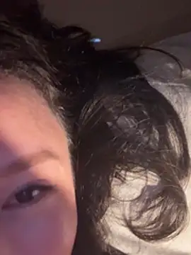 Krismil3 online show from 04.14.26