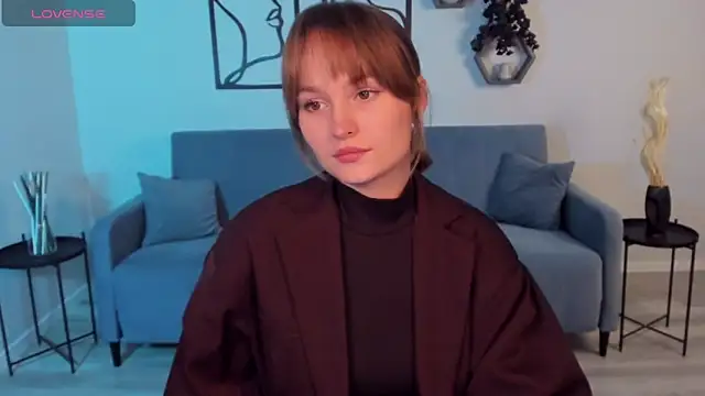 Snapshot of BritnieCute chatting on 10.17.25 BritnieCute online show from 10.17.25