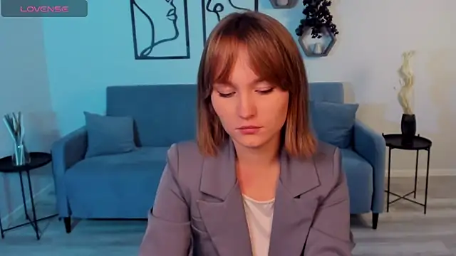 Snapshot of BritnieCute chatting on 10.22.25 BritnieCute online show from 10.22.25