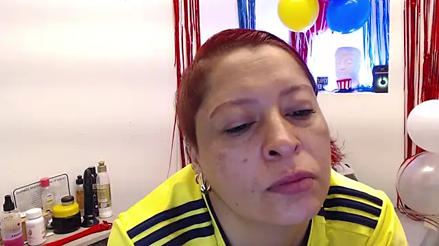Snapshot of eva_twiss chatting on 07.07.26 eva twiss online show from 07.07.26