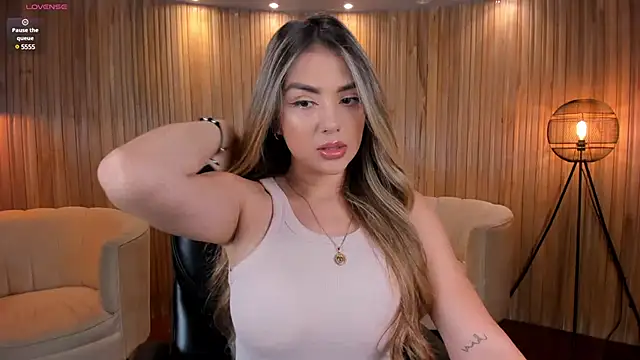 Snapshot of ChloePreston_ chatting on 01.28.25 ChloePreston online show from 01.28.25