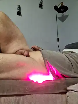 Snapshot of dickinyouto chatting on 02.15.25 dickinyouto online show from 02.15.25