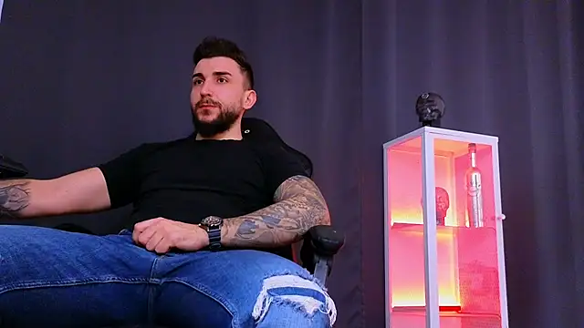 MightyAaron66 online show from 01.21.25