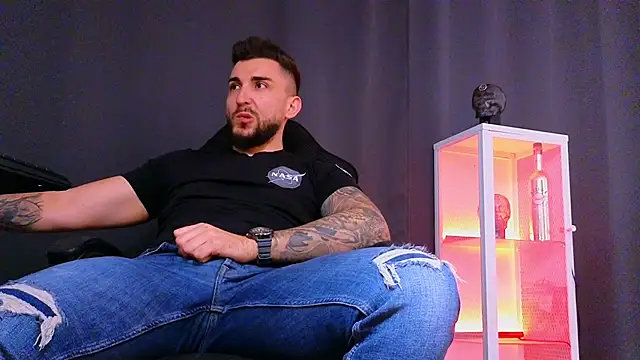 MightyAaron66 online show from 01.29.25
