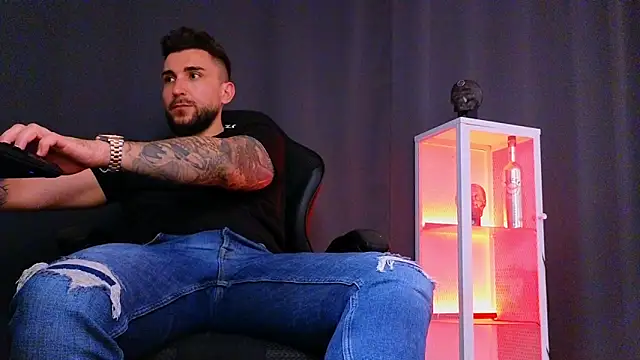 MightyAaron66 online show from 01.29.25