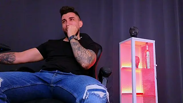 MightyAaron66 online show from 01.30.25