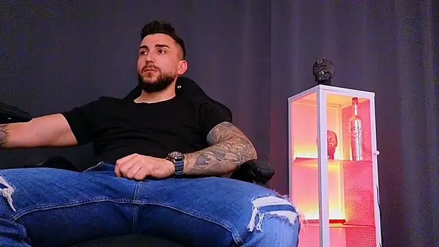 MightyAaron66 online show from 01.31.25